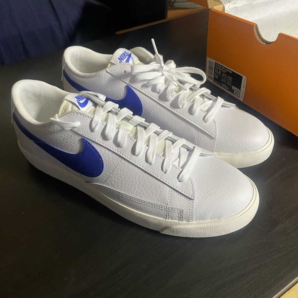 Nike blazer low leather